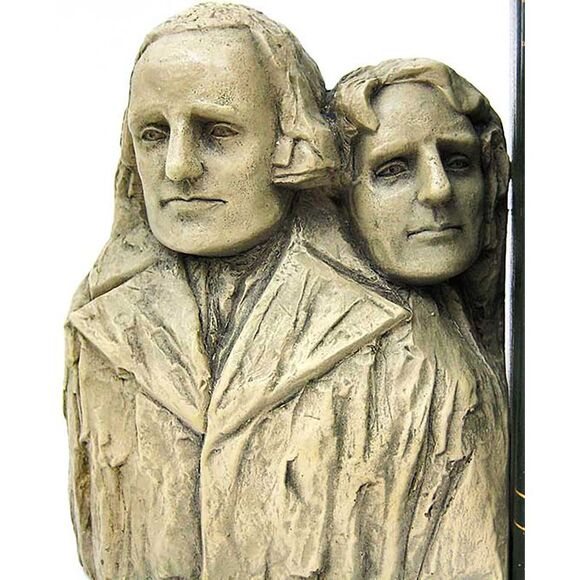 Historical Wonders Mount Rushmore Bookends - Picture 3 of 4